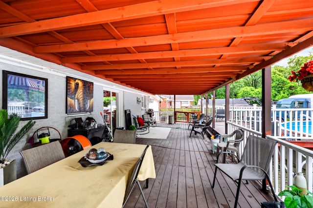 5114 Frey Dr, Louisville, KY 40219