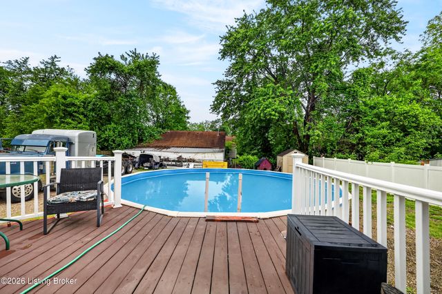 5114 Frey Dr, Louisville, KY 40219