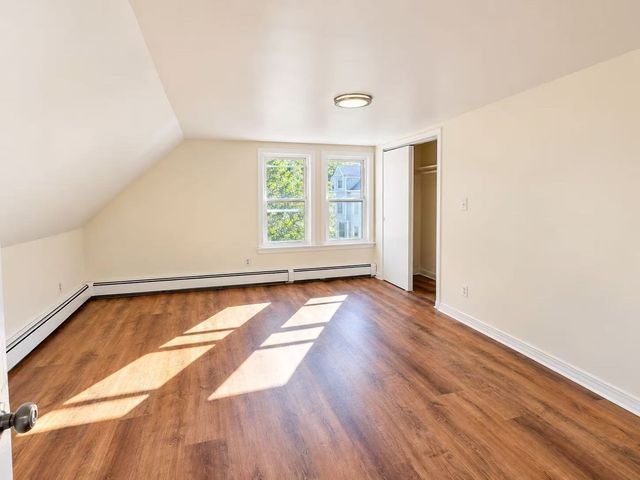 152 Spruce St 3, Watertown, MA 02472
