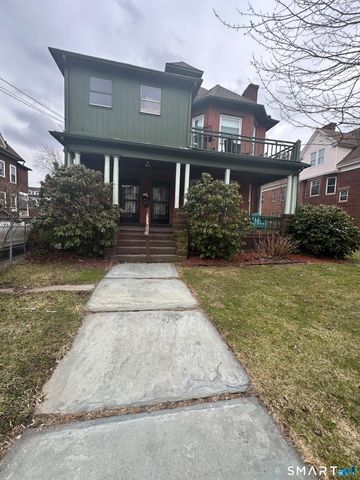 402 Sigourney Street 3rd Floor, Hartford, CT 06112