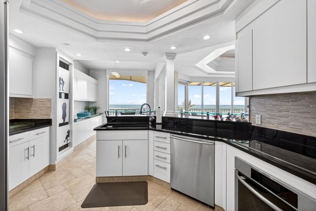 2920 SE Dune Drive 420, Stuart, FL 34996