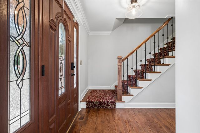 400 Bramble Lane, Deer Park, IL 60010