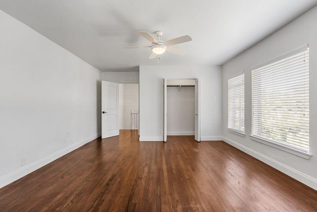 3607 Shelby Drive, Fort Worth, TX 76109