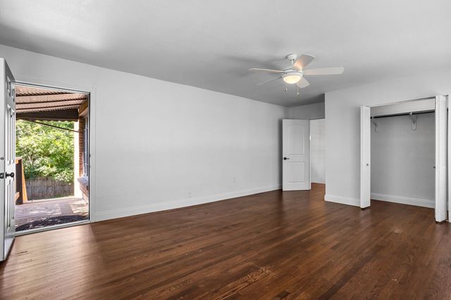 3607 Shelby Drive, Fort Worth, TX 76109