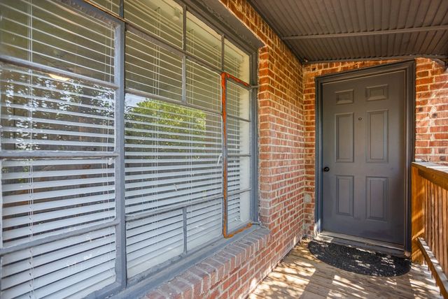 3607 Shelby Drive, Fort Worth, TX 76109