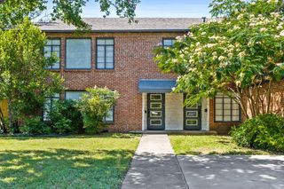 3607 Shelby Drive, Fort Worth, TX 76109