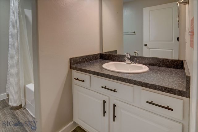 2240 Baxter Lane 7, Bozeman, MT 59718