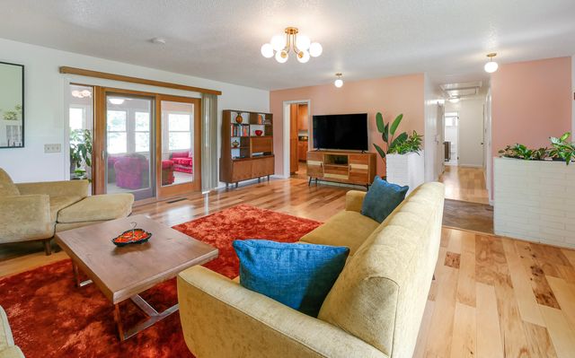 74 May Avenue, Trenton, GA 30752