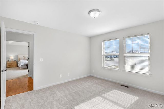 1802 Sterling Oaks Drive, St Peters, MO 63376