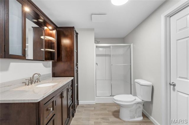 1802 Sterling Oaks Drive, St Peters, MO 63376