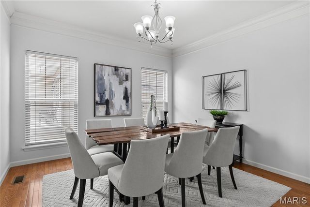 1802 Sterling Oaks Drive, St Peters, MO 63376