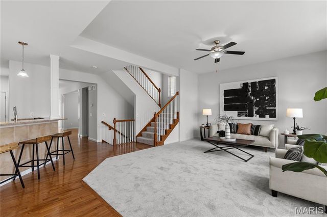 1802 Sterling Oaks Drive, St Peters, MO 63376