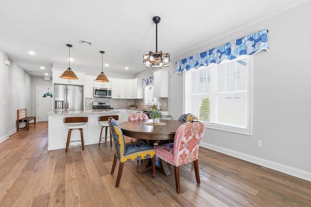 705 Southwood Lane 705, Clinton, MA 01510
