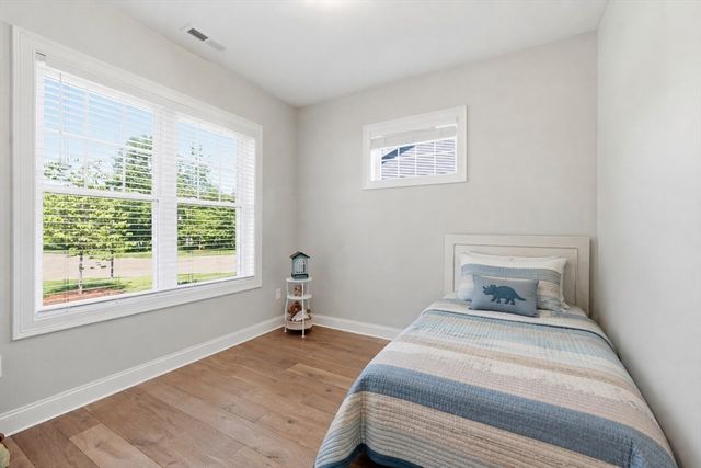 705 Southwood Lane 705, Clinton, MA 01510