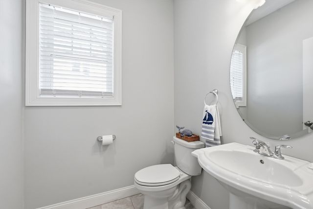 705 Southwood Lane 705, Clinton, MA 01510