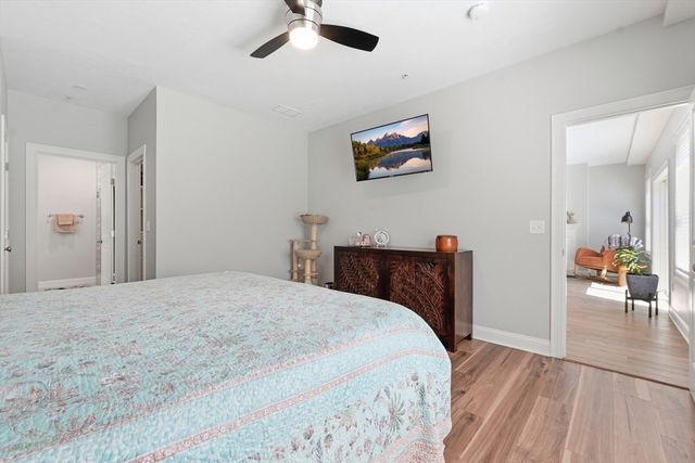 705 Southwood Lane 705, Clinton, MA 01510