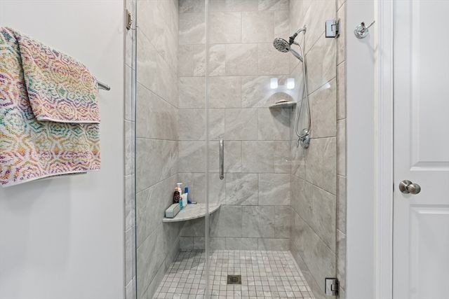 705 Southwood Lane 705, Clinton, MA 01510