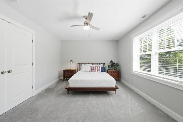 705 Southwood Lane 705, Clinton, MA 01510