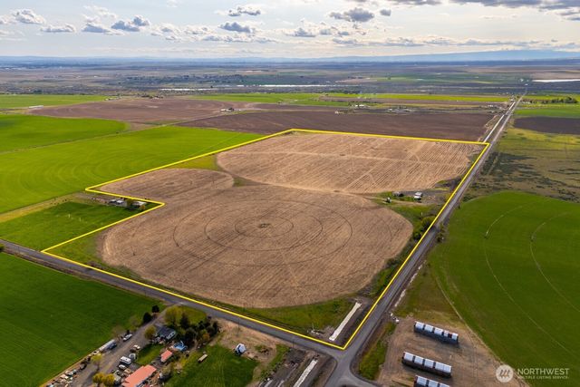 10701 12 Road NE, Moses Lake, WA 98837