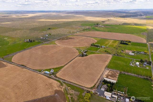 10701 12 Road NE, Moses Lake, WA 98837