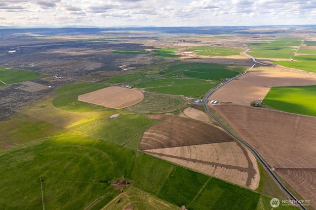 10701 12 Road NE, Moses Lake, WA 98837