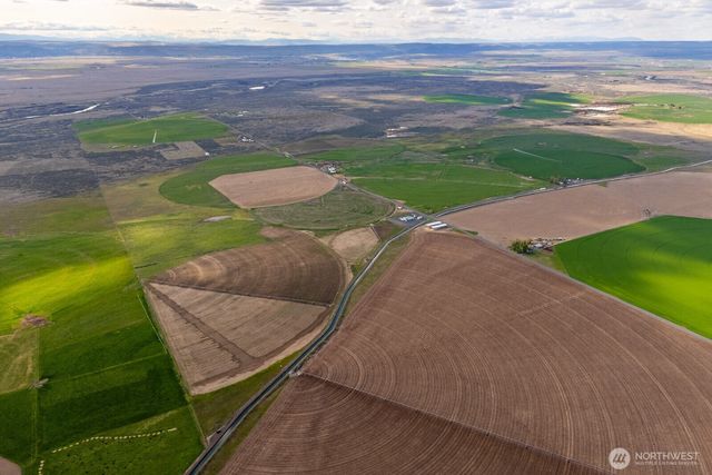 10701 12 Road NE, Moses Lake, WA 98837