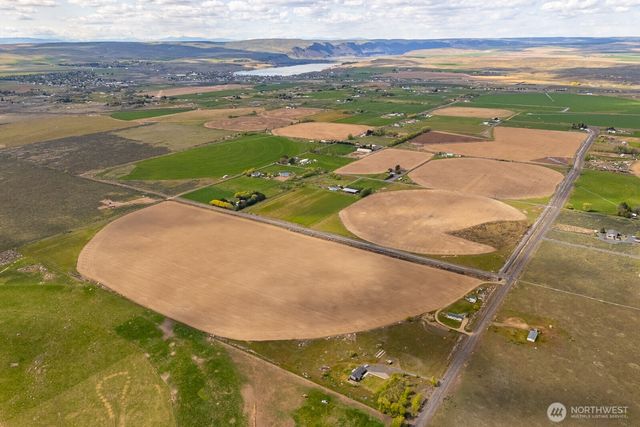 10701 12 Road NE, Moses Lake, WA 98837