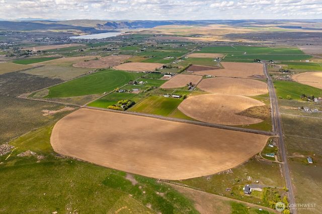10701 12 Road NE, Moses Lake, WA 98837