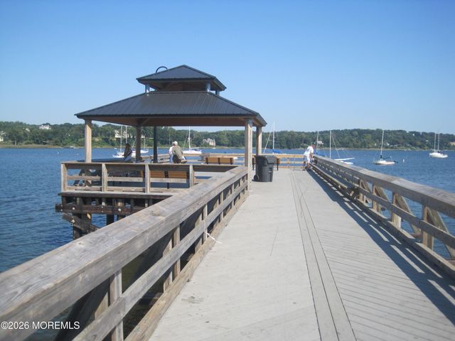 281 Hance Road, Fair Haven, NJ 07704