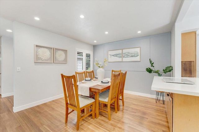 9465 Valley Oak Way, Prunedale, CA 93907