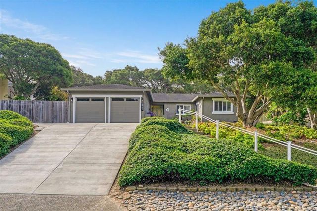 9465 Valley Oak Way, Prunedale, CA 93907