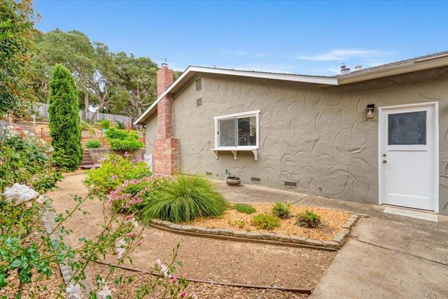 9465 Valley Oak Way, Prunedale, CA 93907