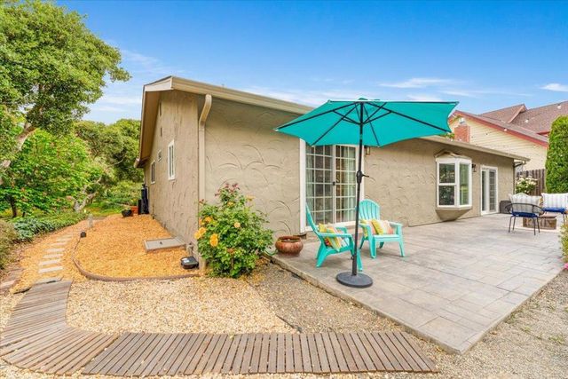 9465 Valley Oak Way, Prunedale, CA 93907