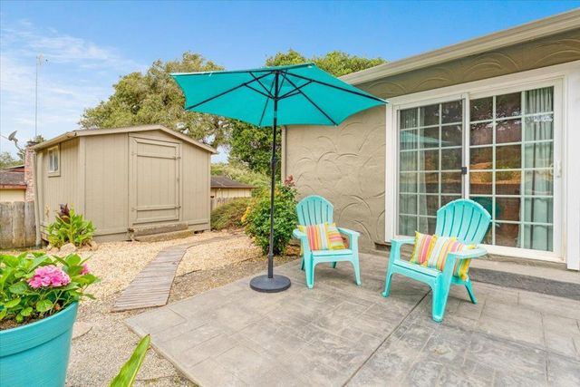 9465 Valley Oak Way, Prunedale, CA 93907