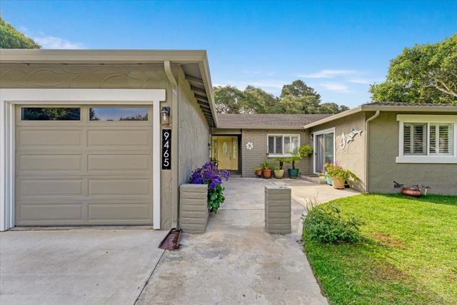 9465 Valley Oak Way, Prunedale, CA 93907