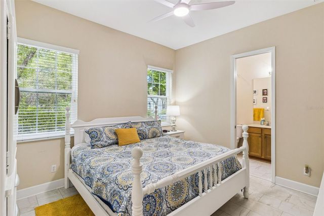 8 COSMOS COURT E, Homosassa, FL 34446