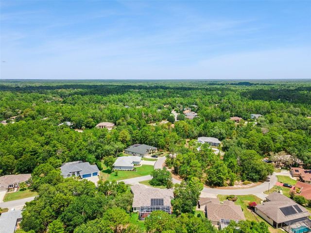 8 COSMOS COURT E, Homosassa, FL 34446