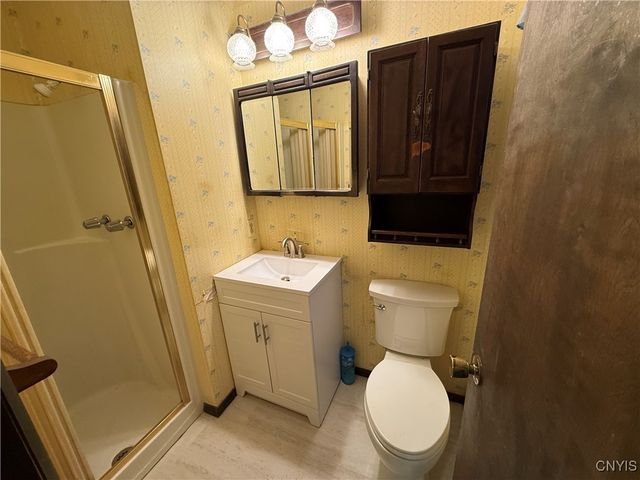 6086 Cavanuaugh Road East, Marcy, NY 13403