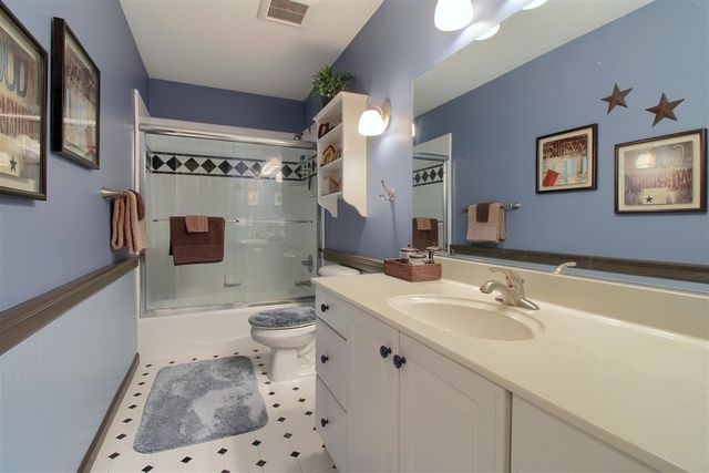 1421 W Greenfield Court, Ann Arbor, MI 48108