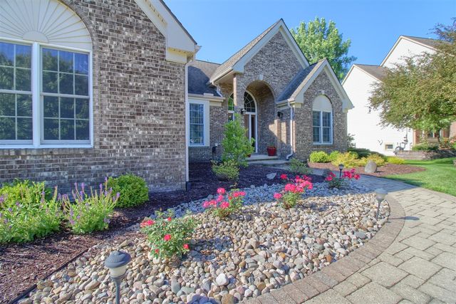 1421 W Greenfield Court, Ann Arbor, MI 48108