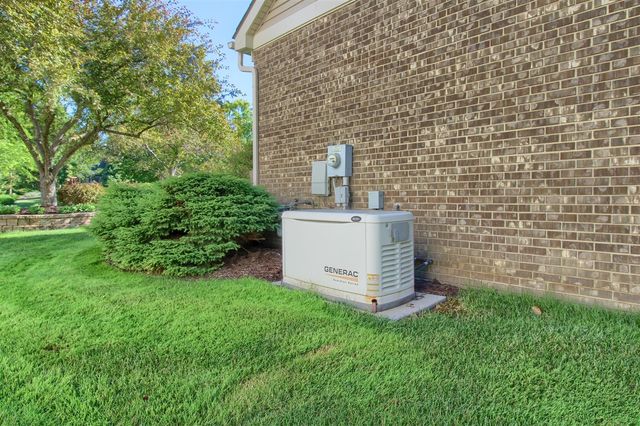 1421 W Greenfield Court, Ann Arbor, MI 48108