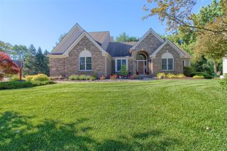 1421 W Greenfield Court, Ann Arbor, MI 48108