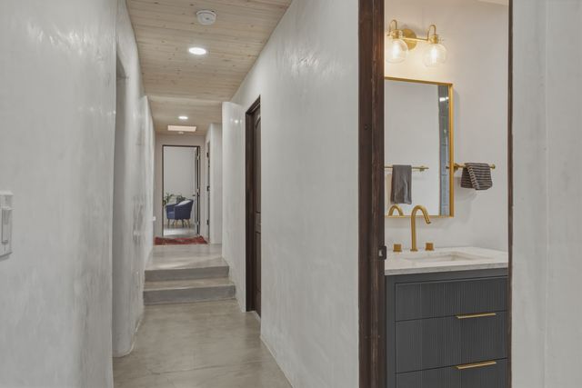 739 Baca Street, Santa Fe, NM 87505