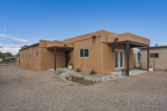 739 Baca Street, Santa Fe, NM 87505