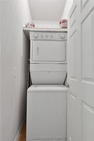 1001 Krenek Tap Road 2102, College Station, TX 77840