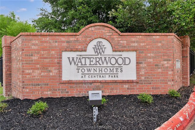 1001 Krenek Tap Road 2102, College Station, TX 77840