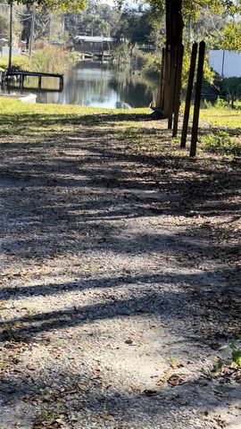 337 WATERVIEW DRIVE, Polk City, FL 33868