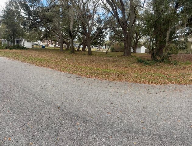 337 WATERVIEW DRIVE, Polk City, FL 33868