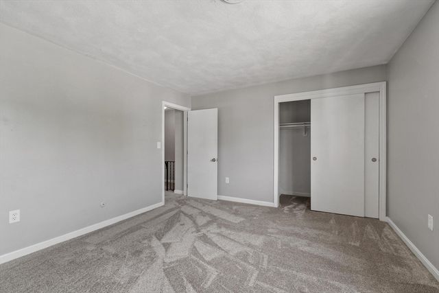 13 Warren Ave B, Chelmsford, MA 01824