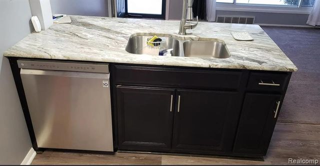 32317 Hazelwood Street, Westland, MI 48186